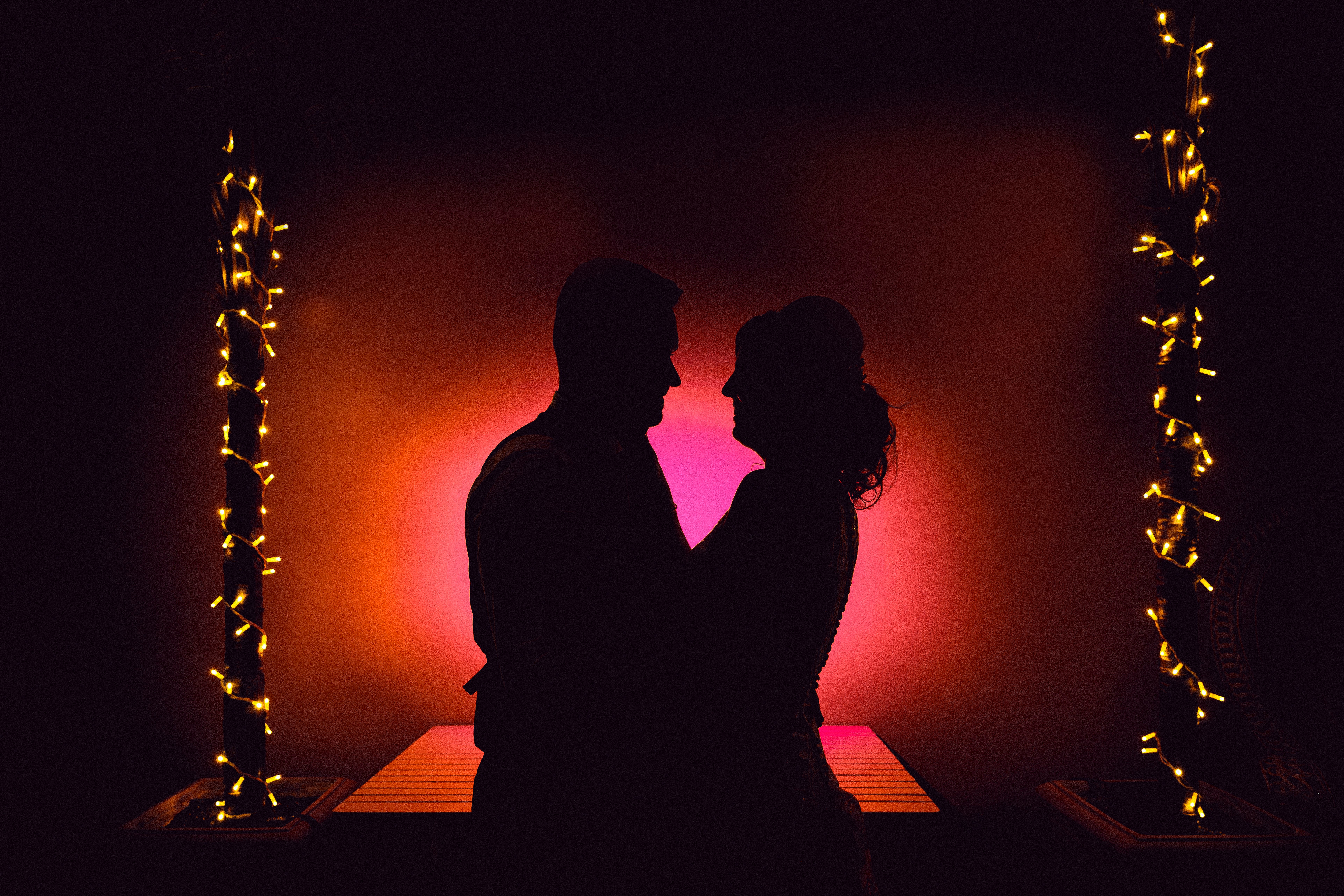 Comment créer une atmosphère romantique dans votre chambre avec des lampes