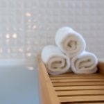 Salle de bain avec le style scandinave