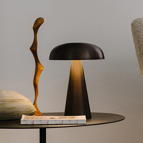 Lampe de Table Design à LED
