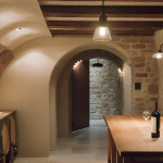 Quels luminaires choisir pour l'éclairage d'une cave à vin
